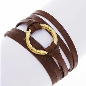 Nwt Leila hammered ring leather wrap bracelet